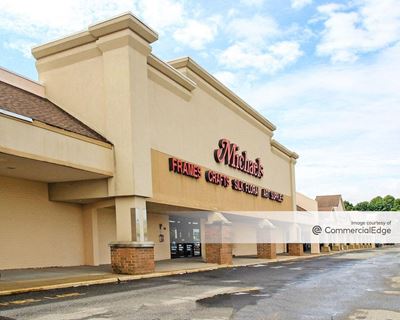 Townline Square