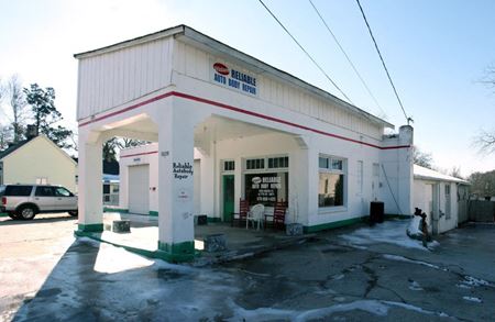 ****Income Producing Automotive & Body Shop ***** For Sale | Downtown Conyers - Conyers