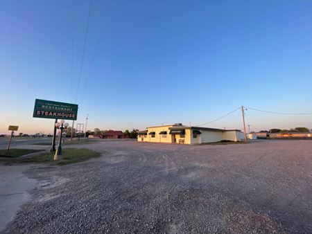 Unassigned space for Sale at 1710 S. Grand Ave. in Cherokee