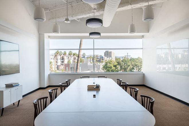 WeWork - 5161 Lankershim Blvd