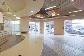 2-90 E Northwest Hwy Mt Prospect