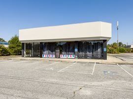 1651 Gordon Hwy