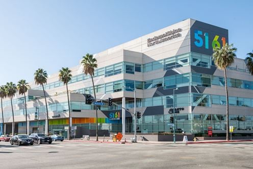 WeWork - 5161 Lankershim Blvd