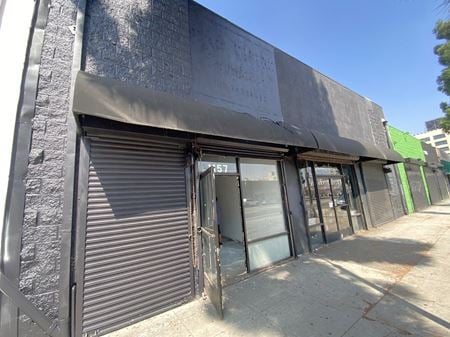Retail space for Rent at 1155-1157 S Main St in Los Angeles