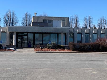 2479 Parkedale Ave - Brockville