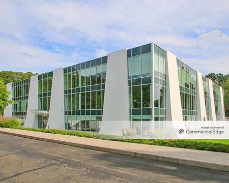 High Ridge Park Corporate Center - 1 High Ridge Park - Stamford