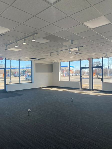 Commercial space for Rent at 12850 Michigan Avenue in Dearborn