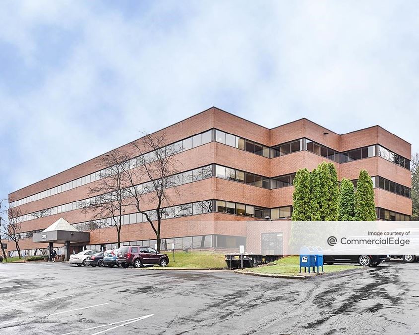 Ridgedale Office Center 13911 Ridgedale Drive Office Building