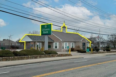 Photo of commercial space at 275 Newport Avenue in East Providence