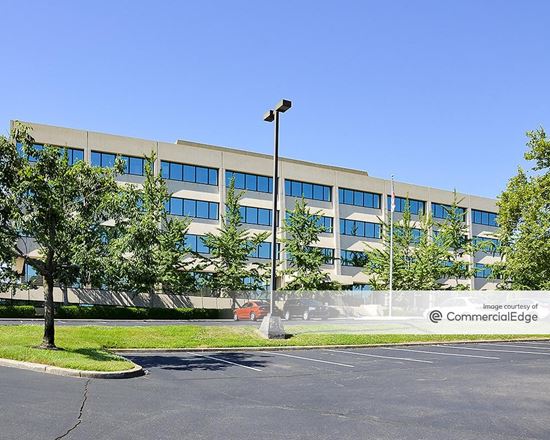 301 Center