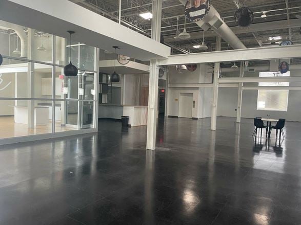 3509 S Peoria Ave - Center 1 - Office