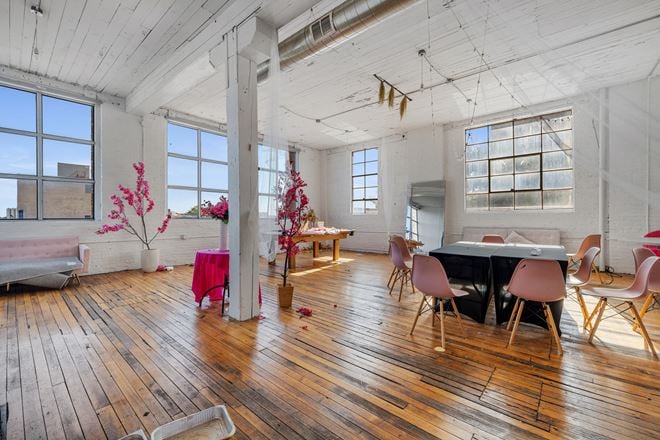 Creative Estate