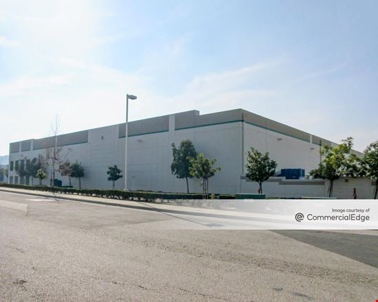 Columbia Business Center - Bldg. 1