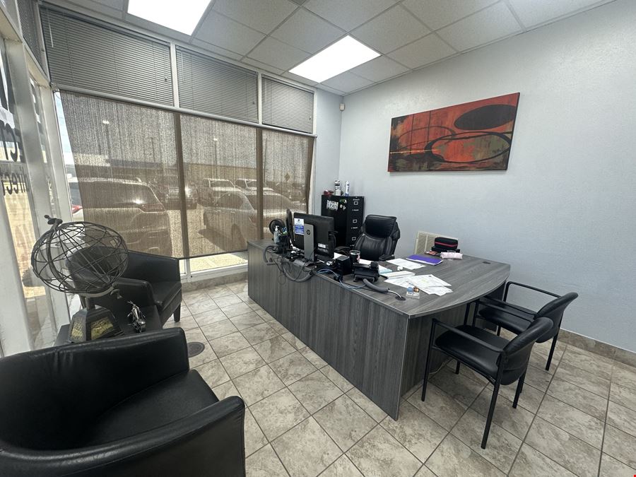 Interstate 30 Frontage - Used Car Dealership (Mesquite)