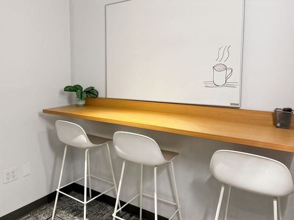 Spaces - Long Beach - 145 W Broadway