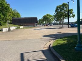 261 N Riverside Dr