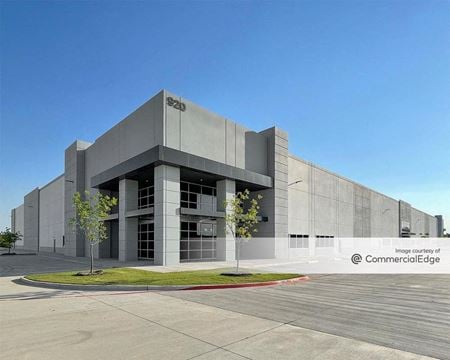 Industrial space for Rent at 920 S. Western Blvd. in Denton