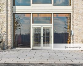 1195 Washington Pike