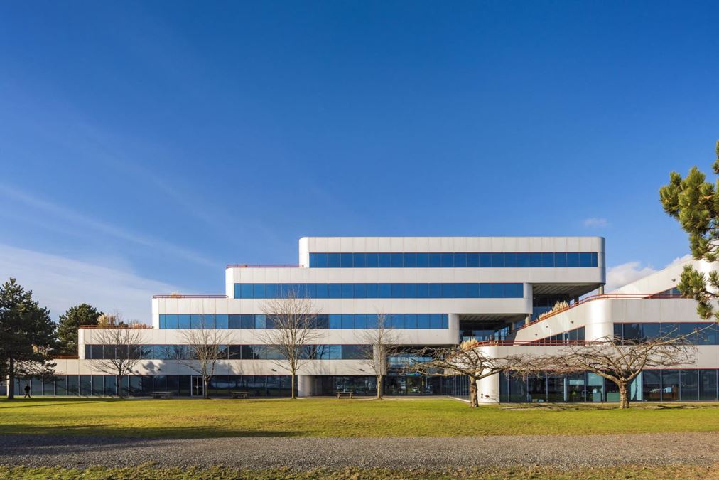 3600 Lysander Lane, Richmond, BC Office Building