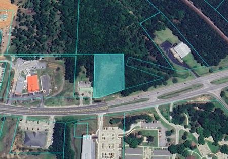 Photo of commercial space at Broadway Drive in Hattiesburg