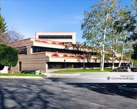 The Landmark - 225 Hillcrest