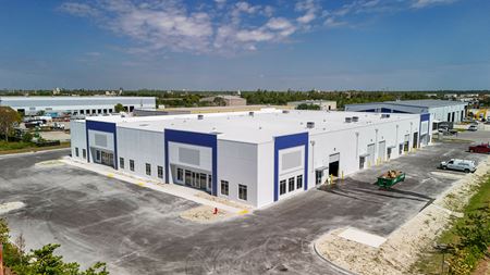 Photo of commercial space at 16995 Domestic Avenue in Fort Myers