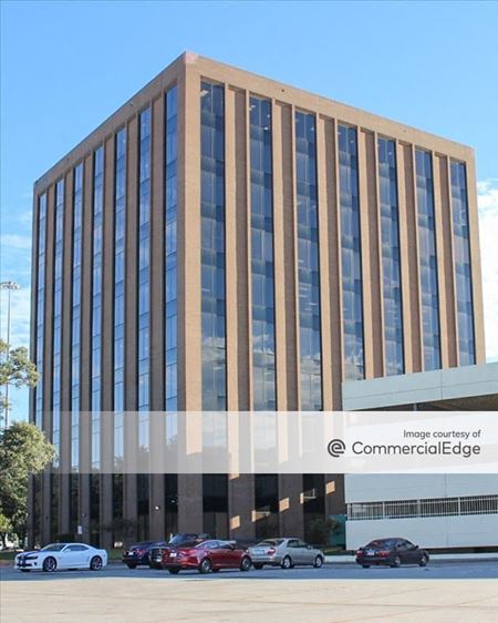 Office space for Rent at 1445 North Loop West in Houston