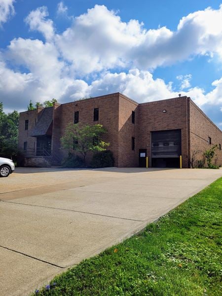 Industrial space for Rent at 12855 York Delta Drive in North Royalton