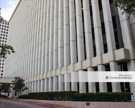 Photo of commercial space at 2 Greenway Plaza in Houston