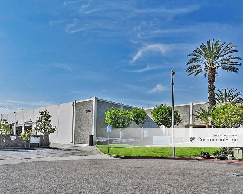 Buena Park Industrial Center