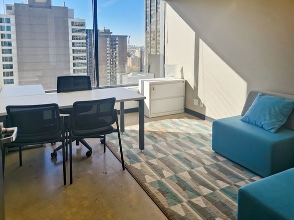 Regus - Calgary – Place