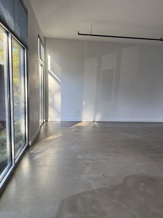 435 Northwest 12th Street, Suite A