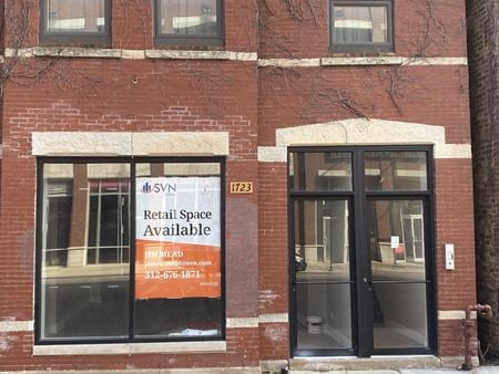 Retail space for Sale at 1723 W North Avenue in Chicago