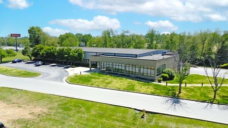 Industrial space for Sale at 102 Bypass Plaza Dr in Frankfort