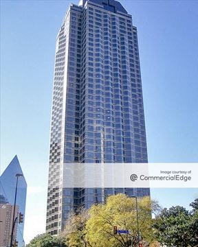 Common Desk – Downtown Dallas