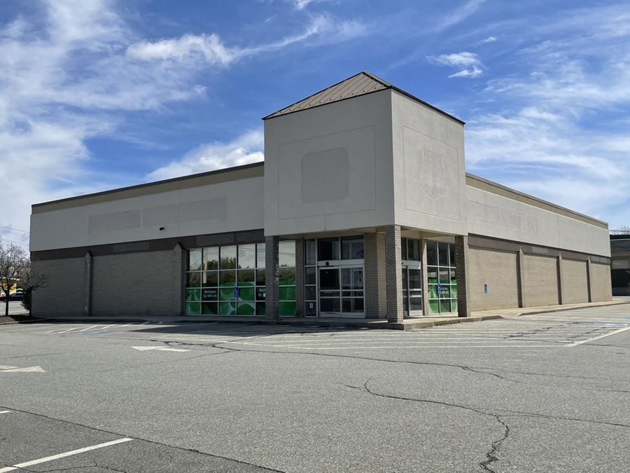 260 High Street, Ellsworth Retail Space For Sale