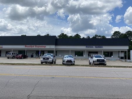 Retail space for Rent at 1605 & 1597 Vernon Road in LaGrange