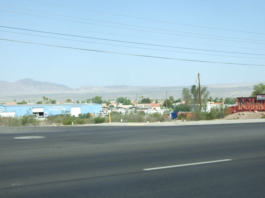 Highway 95 Corner Lot