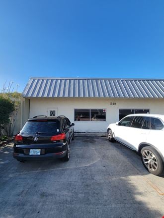 1328 Lafayette St & 1323-1325, 1403 Miramar St