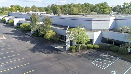 Commercial space for Rent at 23399 Commerce Drive in Farmington Hills