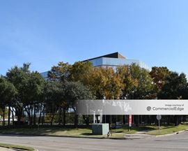 8600 Freeport Pkwy.