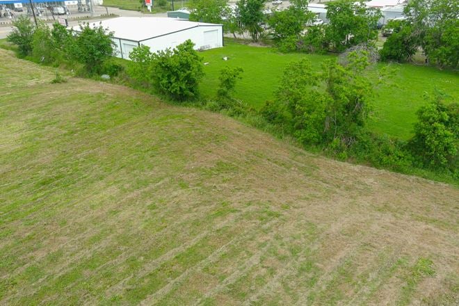 6149 Spencer Highway, Pasadena, TX 77505