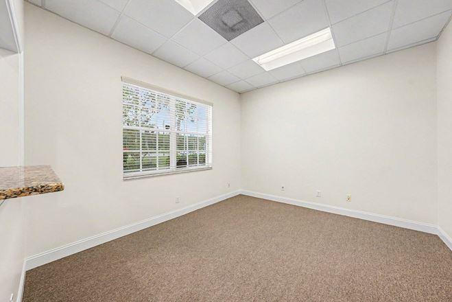 Professional Office Suites for Lease