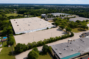 264,730 SF for Sale/Lease | 1600 Industrial Drive, McHenry, IL
