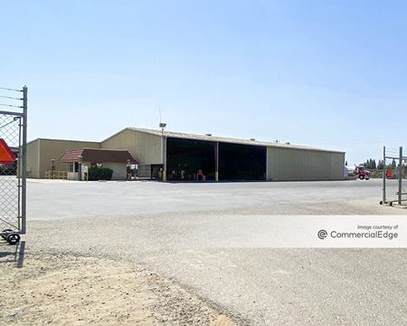 Industrial space for Rent at 2917 East Shepherd Avenue in Clovis