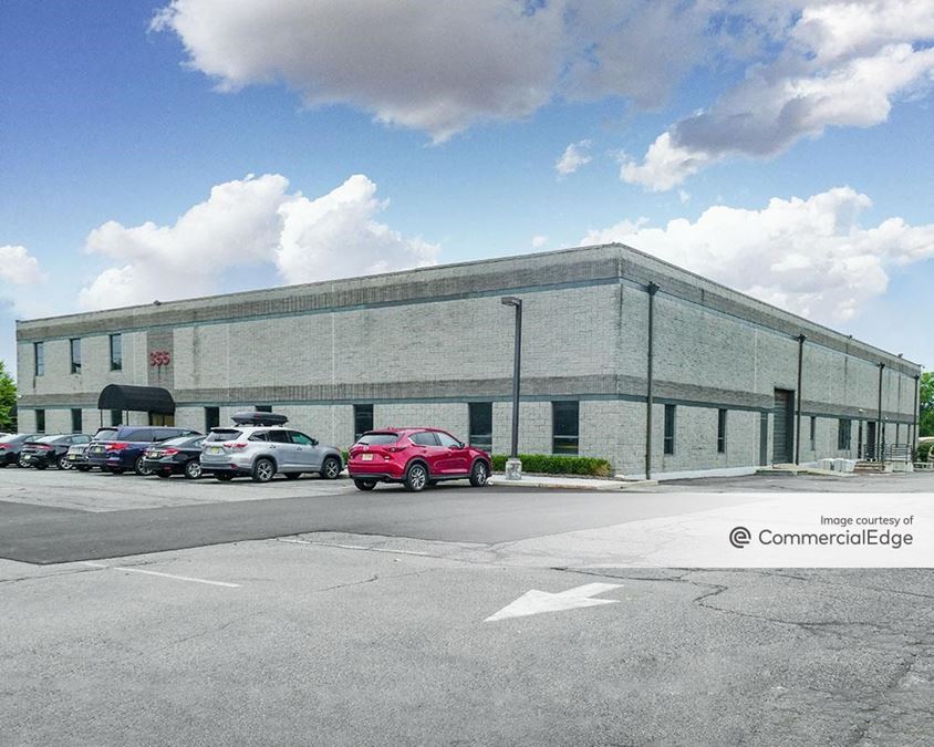 355 Eisenhower Pkwy 355 Eisenhower Pkwy Office Building