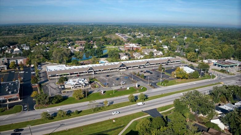 Lakeview Plaza