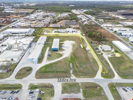 Industrial space for Rent at 4330 Maine Ave in Lakeland