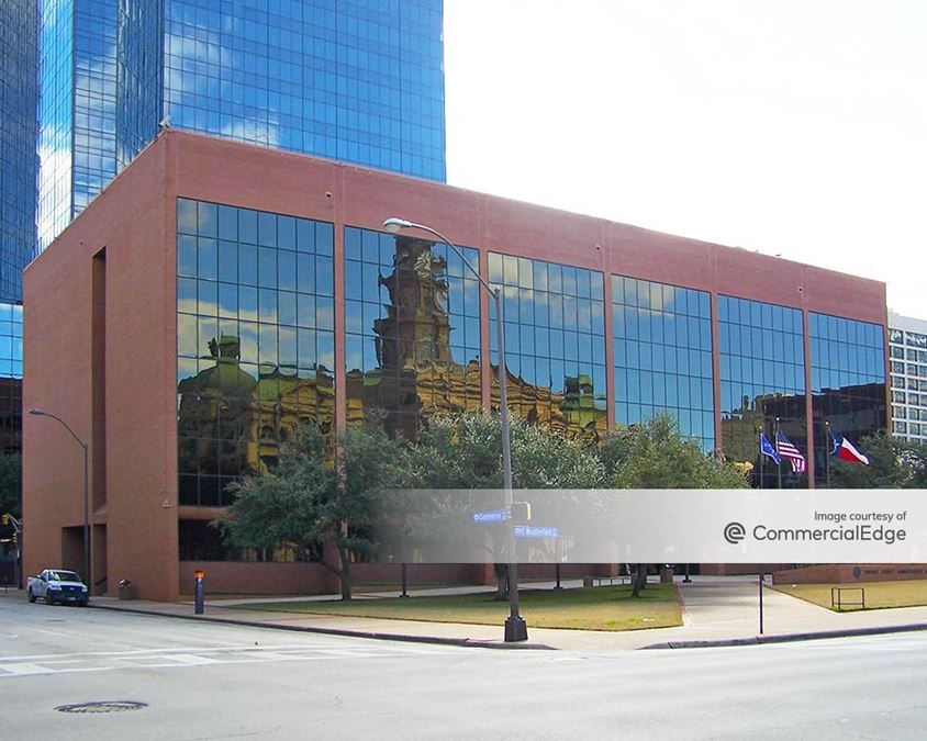 100 East Weatherford Street, Fort Worth, TX 76102