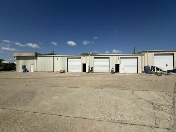 251 Investment Loop